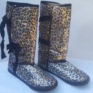 Sugar Sequence Boots size 6 Excellent Condition